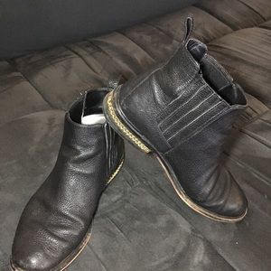 Michael Kors REAL LEATHER Booties, Black(size 5.5)